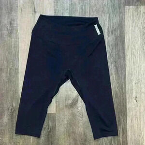 Gymshark high rise ankle & cropped leggings size M -14.4”